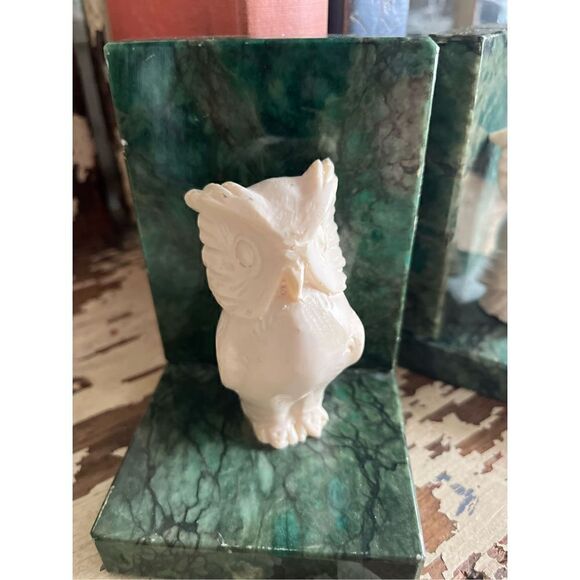Pair Vintage 1960s Genuine Alabaster Hand Carved  Italian Owl Bookends Green Ivo - Picture 4 of 13